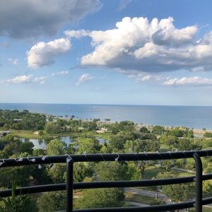 Meet your Posher, Logan